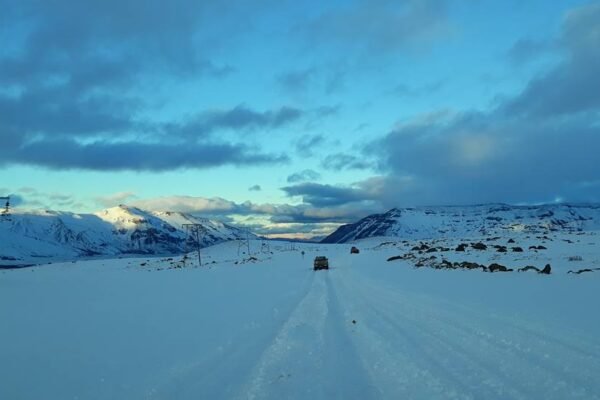 35126949_1901752990117015_2325535223812456448_n