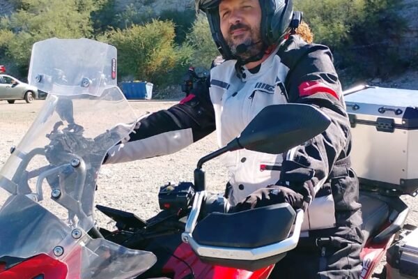 WhatsApp Image 2025-10-06 at 14.49.04 - copia